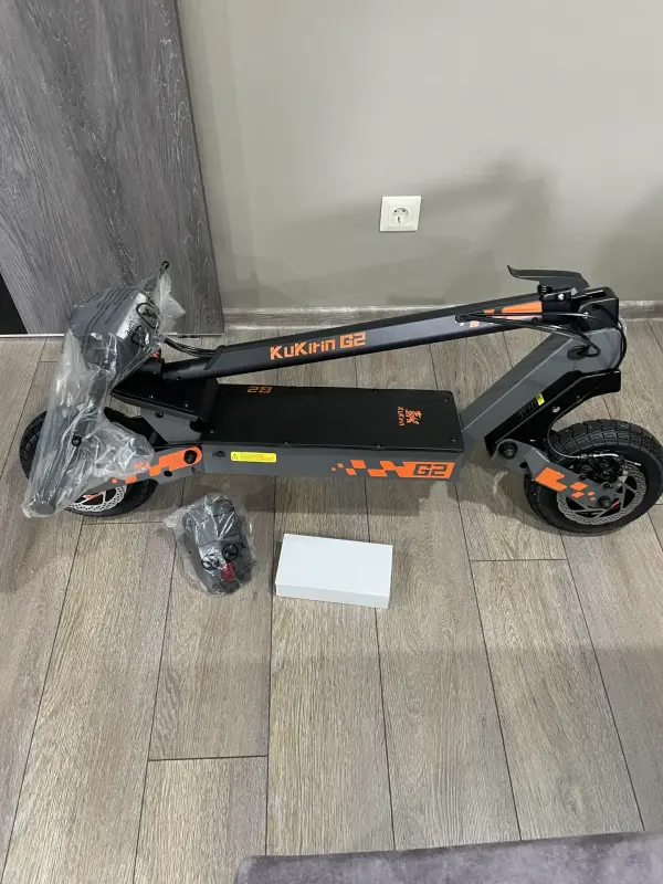 Электросамокат  KuKirin G2Sport.