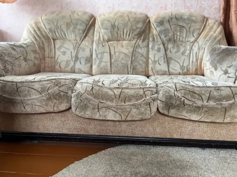 Диван и кресло