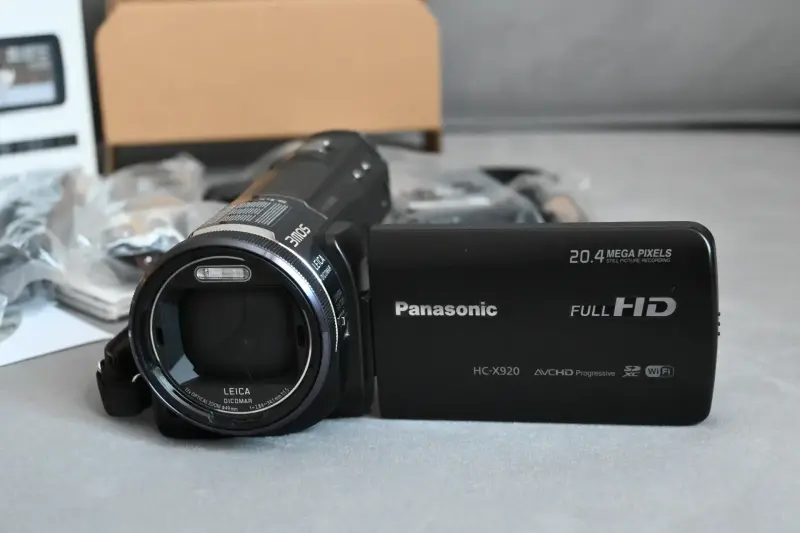 Видеокамера 'Panasonic' НС - Х920Е
