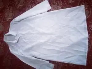 Халат чисто белого цвета
