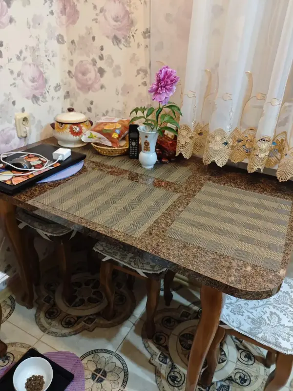 кухонный стол