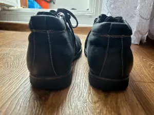 Мужские зимние ботинки на меху