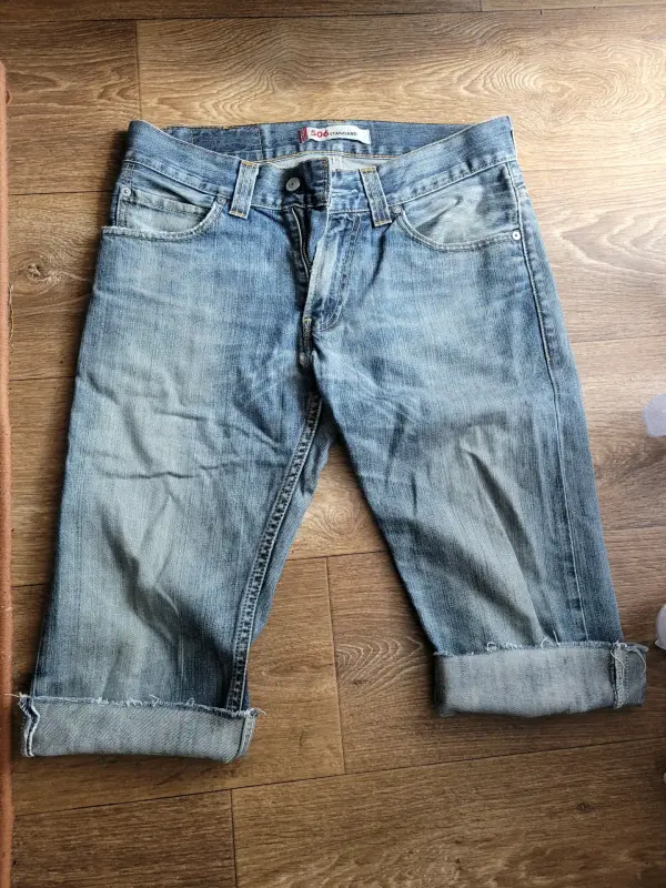 Мужские джинсовые шорты Levi's