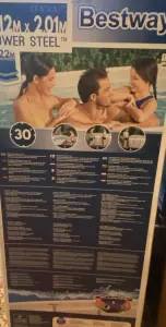Каркасный бассейн фирмы Bestway. Новый.