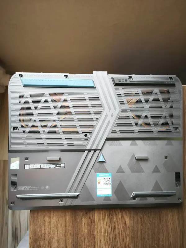 MSI Vector 16 HX AI A2XWHG 5080