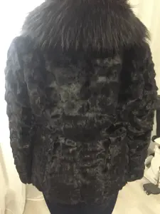 Полушубок натуральный женский из мордочек норки