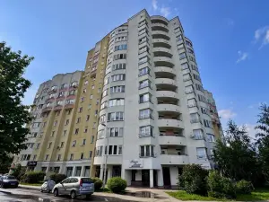 Продается просторная 1-комнатная квартира в Московском районе!