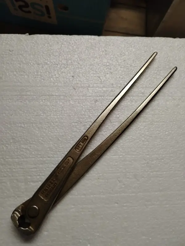 Клещи Knipex