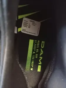 Кроссовки adidas