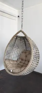 Подвесное кресло кокон Монако с плетением из ротанга