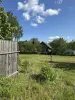 Продается деревянный дом с печным отоплением общей площадью 34 кв м с земельным участком 15 соток, расположенный в г. Чаусы Могилевской области