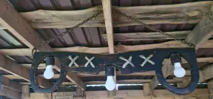 Люстра из массива