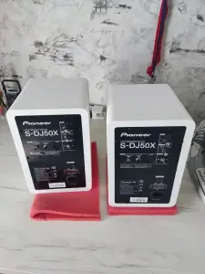 Мониторные колонки