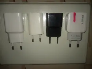 Зарядное устройство