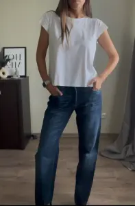 Джинсы Zara