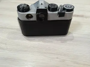 Фотоаппарат Зенит с чехлом