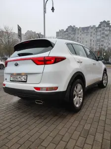 Kia Sportage 4