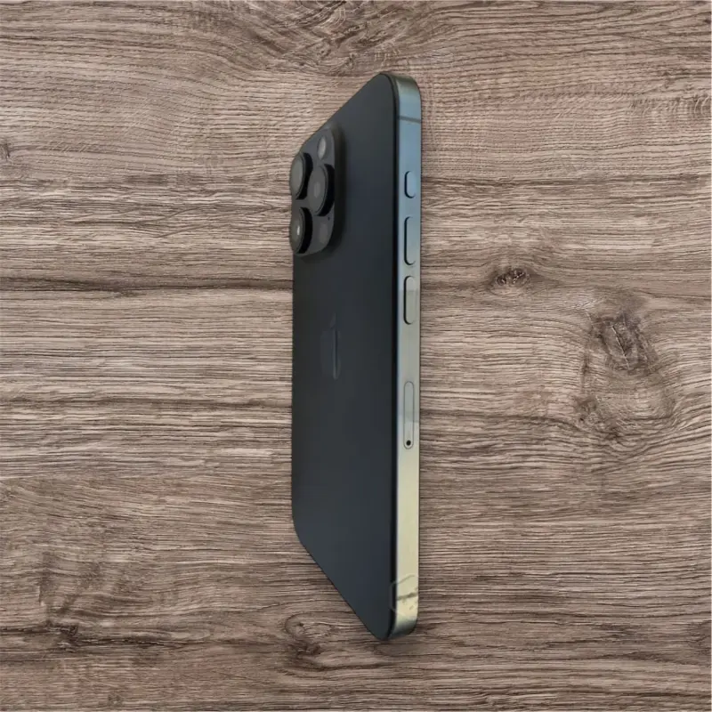 iPhone 15 pro 256 GB Black Titanium