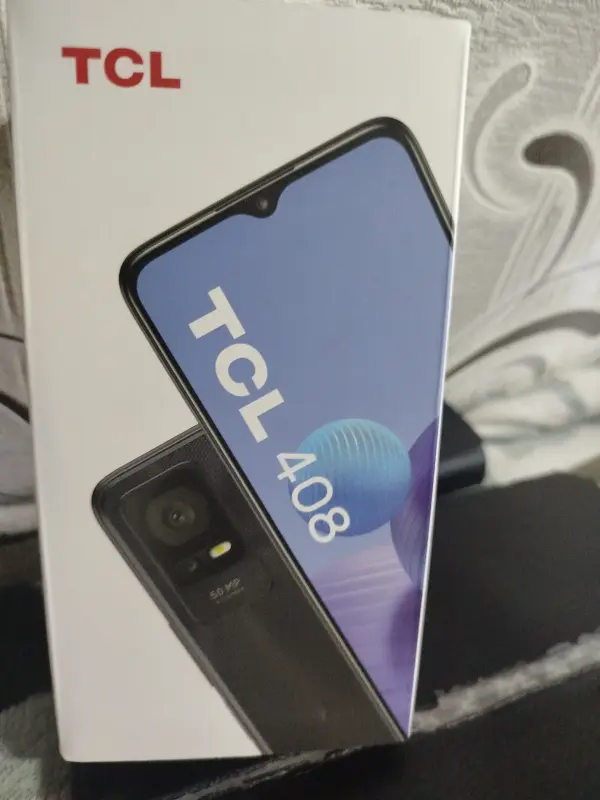 Телефон