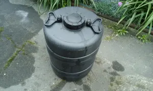 Емкости пластиковые