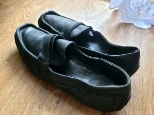 Мужские кожаные мокасины