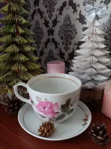 Чашка с блюдцем