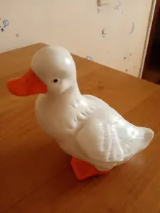 Статуэтка Белая уточка 