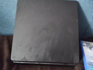 Ps 4 slim приставка