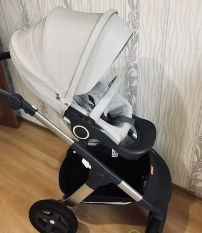 Детская коляска Stokke Trailz