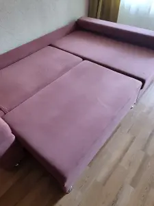 Диван