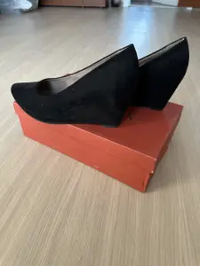 Туфли женские