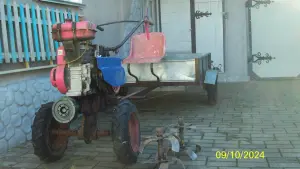 Мотоблок с прицепом  и культиватором