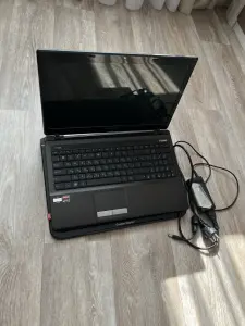 Ноутбук ASUS