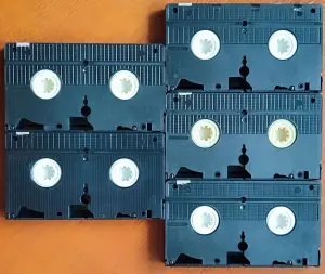 Домашняя коллекция VHS-видеокассет ЛОТ-5