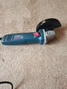 Болгарка Bosch