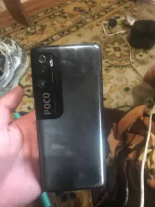 Продам телефон
