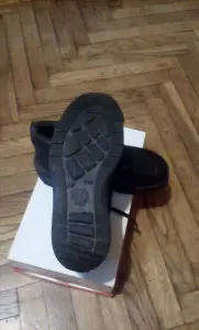 Новые ботинки
