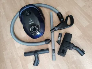 Пылесос Samsung SC20M251AWB/EV. Увеличенная мощность 2000 вт.