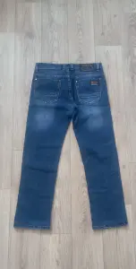 Джинсы для мальчика