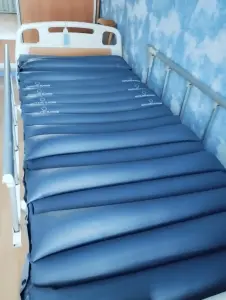 Кровать медицинская