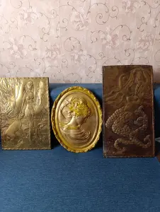 Чеканки и гипсовый барельеф