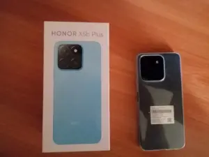 Смартфон Honor x5b