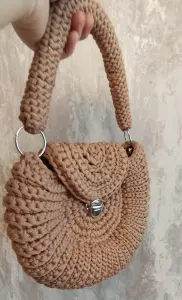 Сумочка дамская
