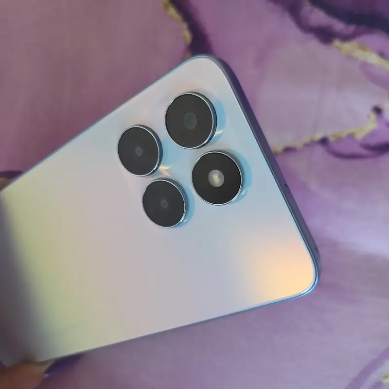 Телефон Honor X6a