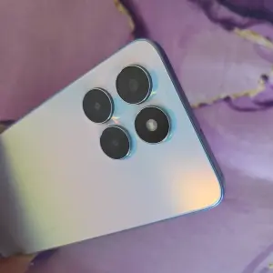 Телефон Honor X6a
