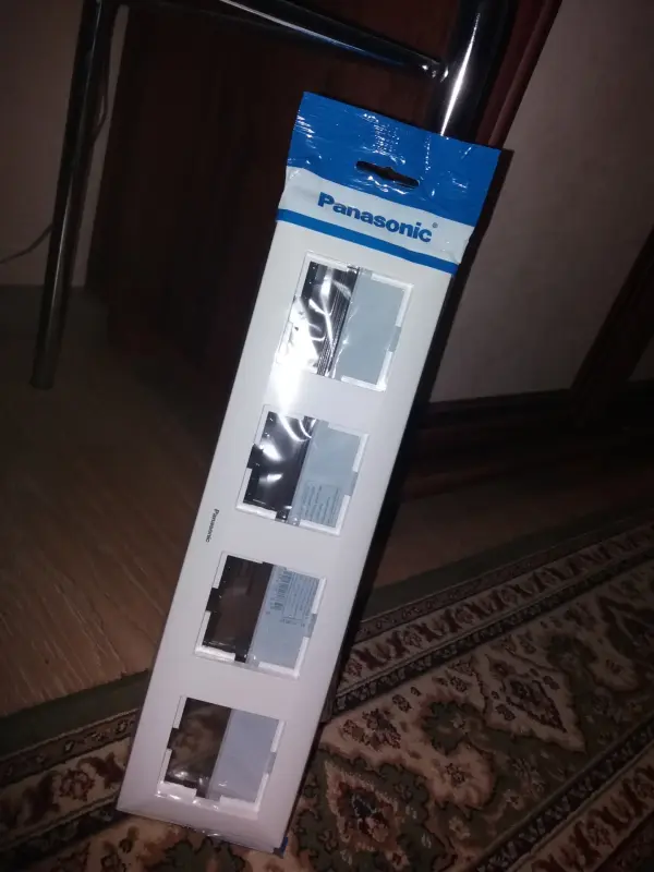 Розетка ; Выключатель; Panasonic
