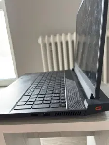 Игровой ноутбук Dell G15 5511