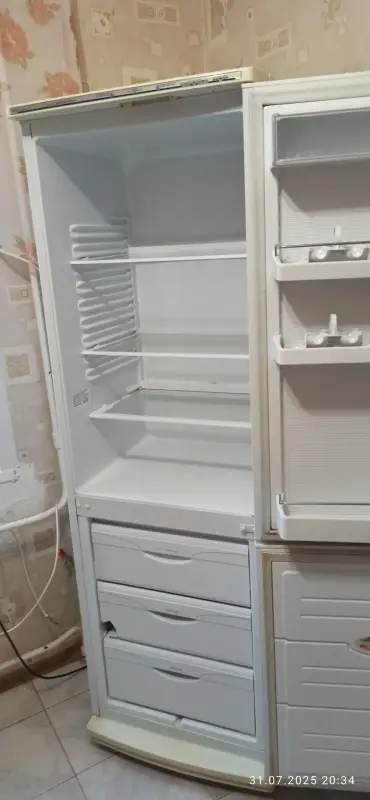Холодильник