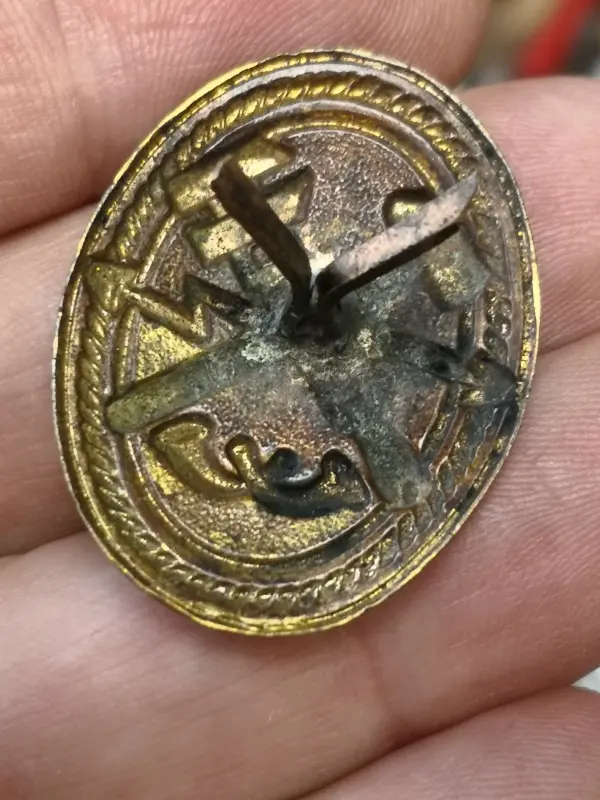 Кокарды СССР. 50-е годы. Горячая эмаль. Тяж мет.