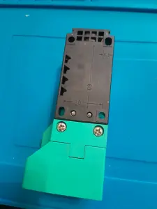 Pepperl + Fuchs U-10-60Vdc/J-200mA varikont датчик индуктивный